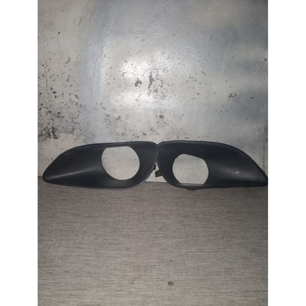 Cover Foglamp Fog Lamp Toyota Yaris 2009 2010