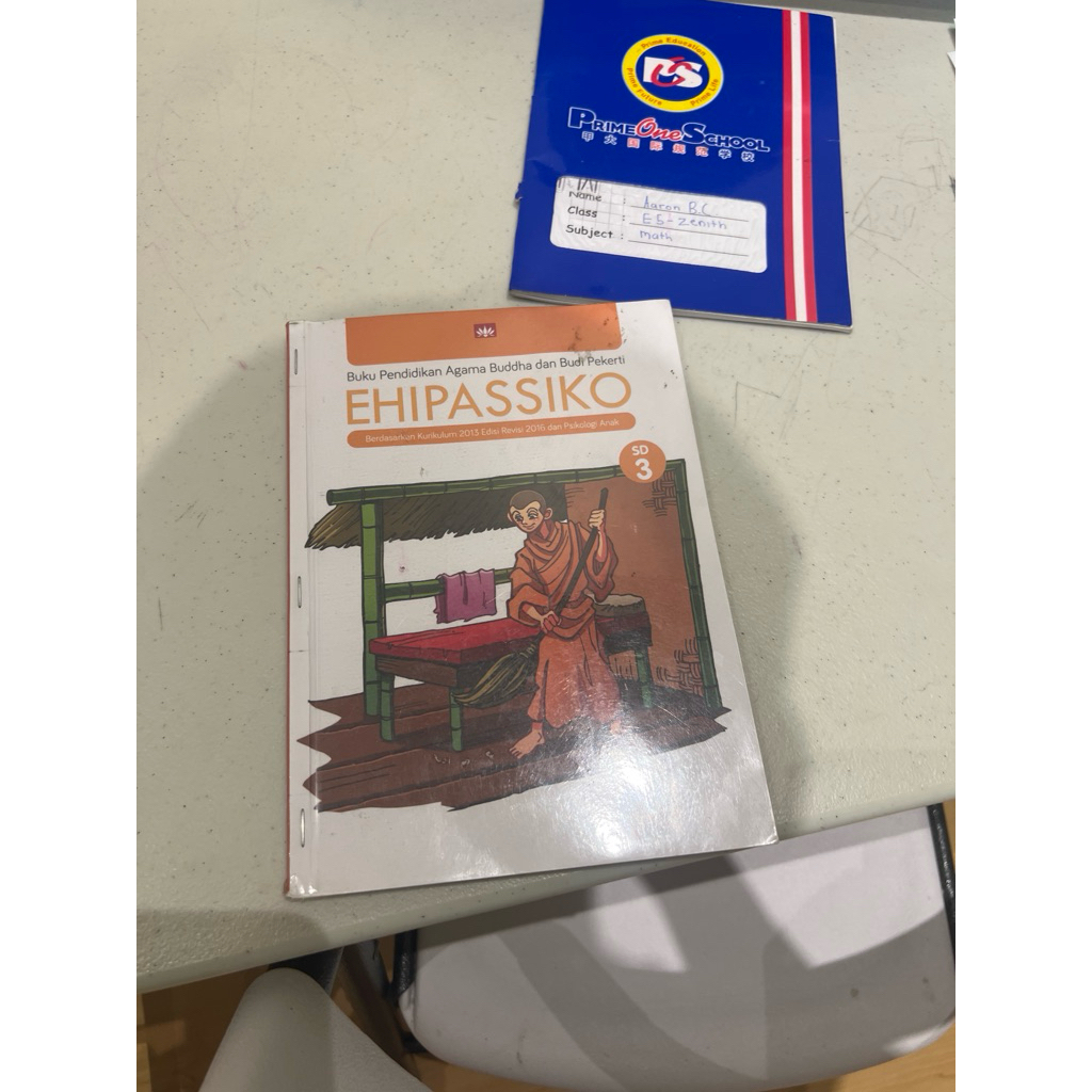 buku agama Buddha kelas3