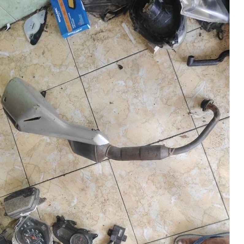 knalpot Cbr fi Cbu 150 CBR 150 fi 2014 ori