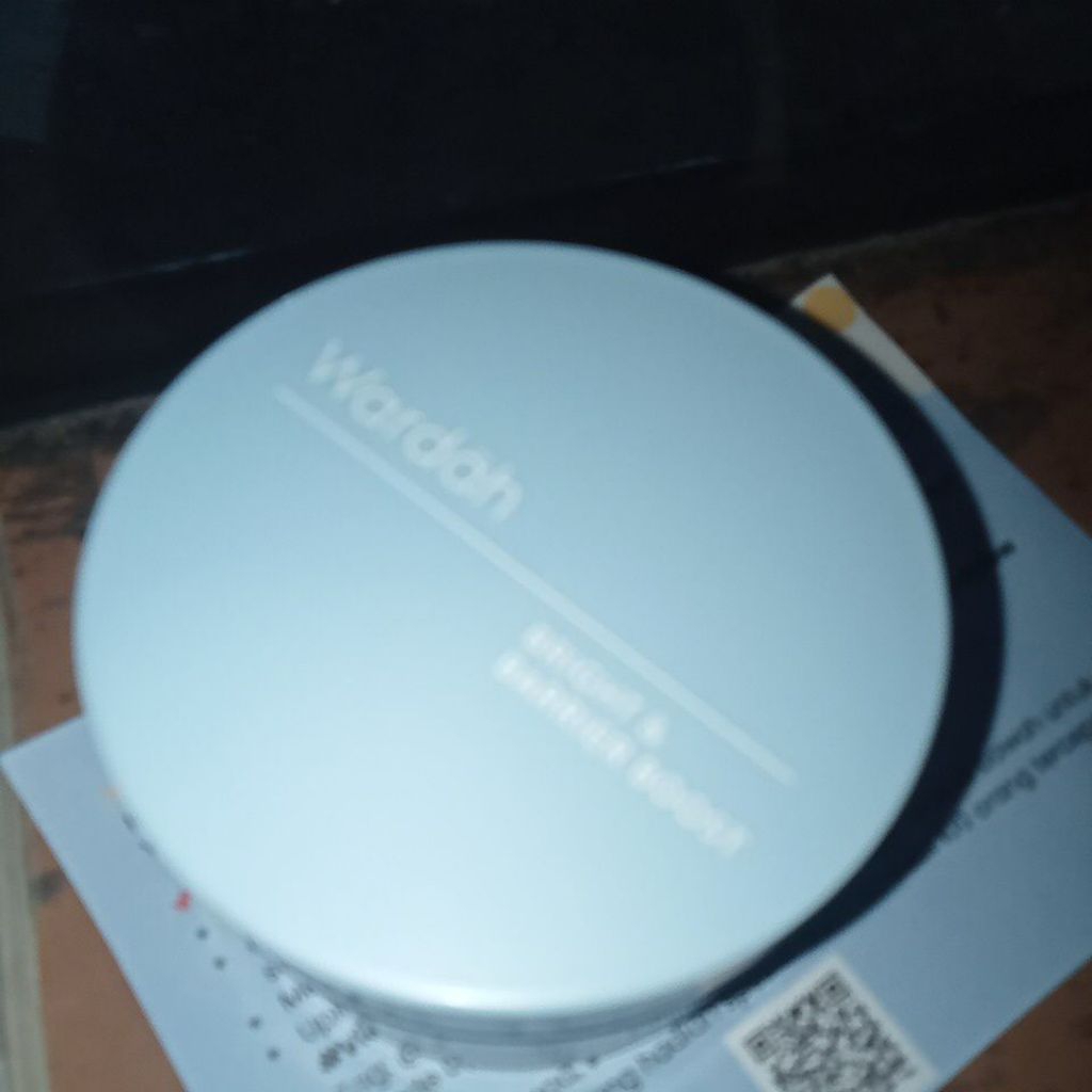 produk kecantikan dan perawatan wajah