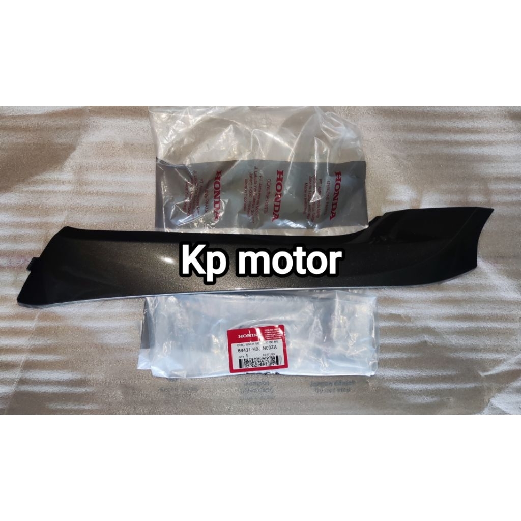 Tutup lantai kiri cover body side kiri genio original