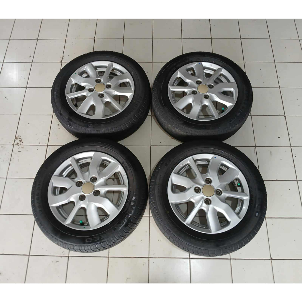 Velg Mobil Bekas New Brio R14 Silver Untuk Sigra calya ayla agya mirage dll