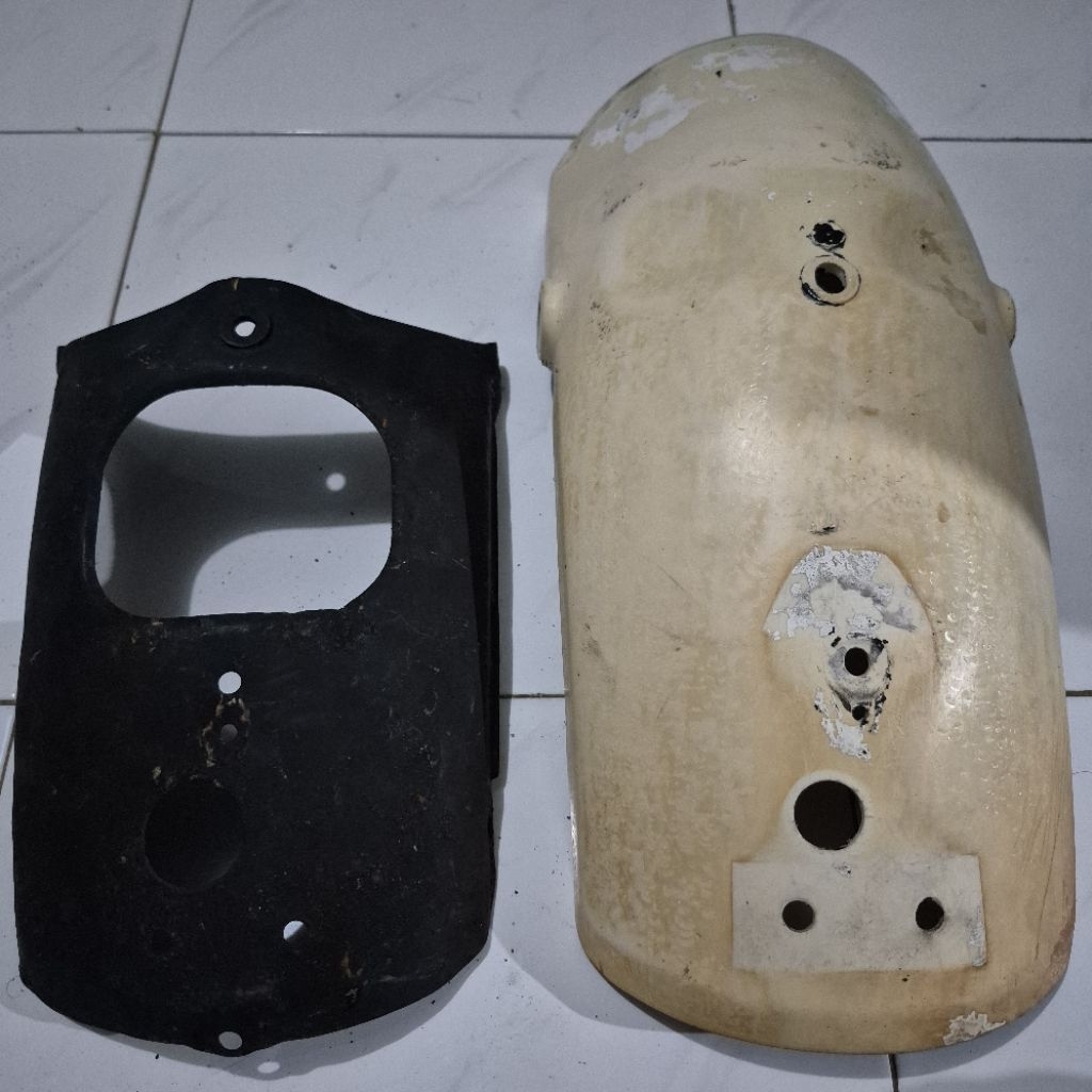 Spakbor Slebor Belakang Suzuki TS125 Original Copotan Motor