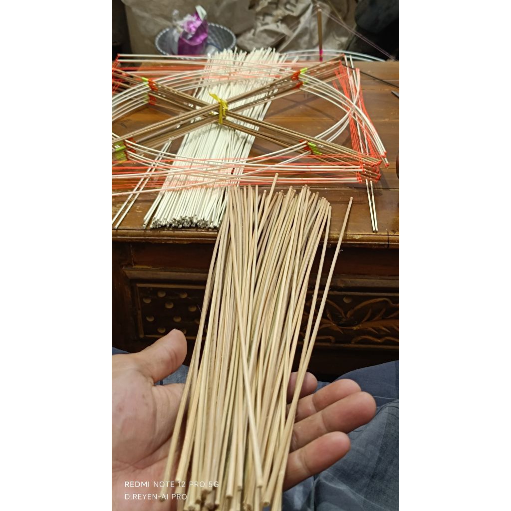 tajuk apus untuk arku layangan sukhoi