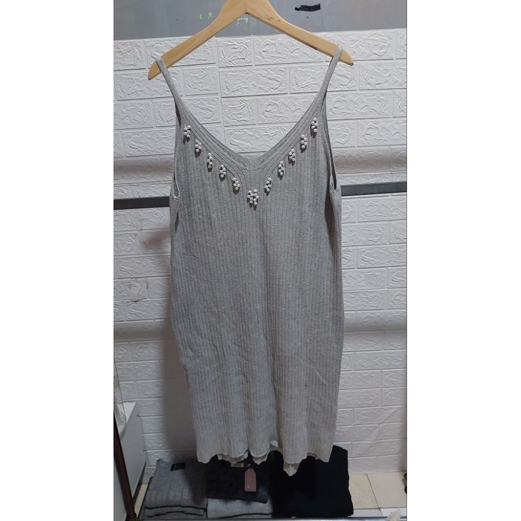 LOWRYS FARM DRESS RAJUT KUTUNGAN LIDI TALI ADA BELAHAN ABU SILVER