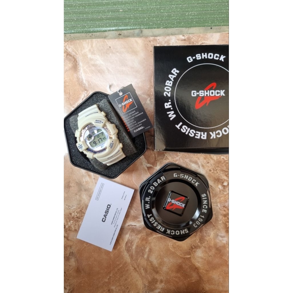 Baby-G BGW-102WC Frogman