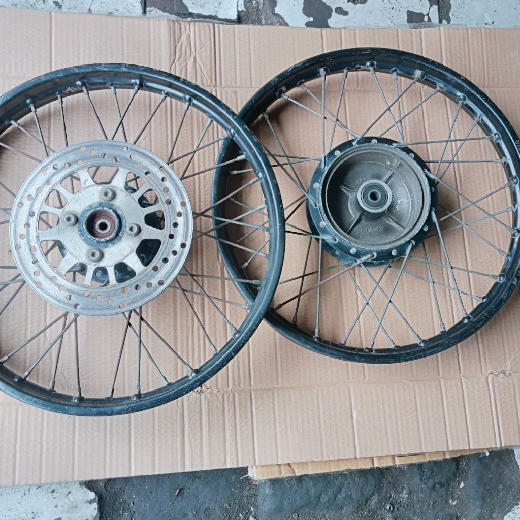 VELG JARI JARI YAMAHA VEGA RR / VEGA R NEW / JUPITER BURHAN / MX OlD