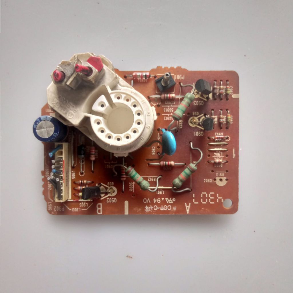 RGB tv LG 21inch slim/flat cabutan