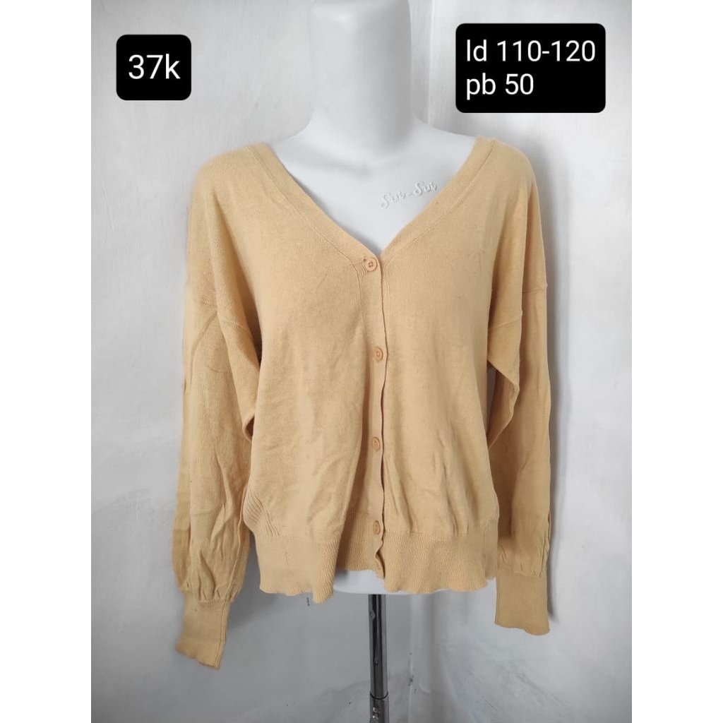 cardigan kuning