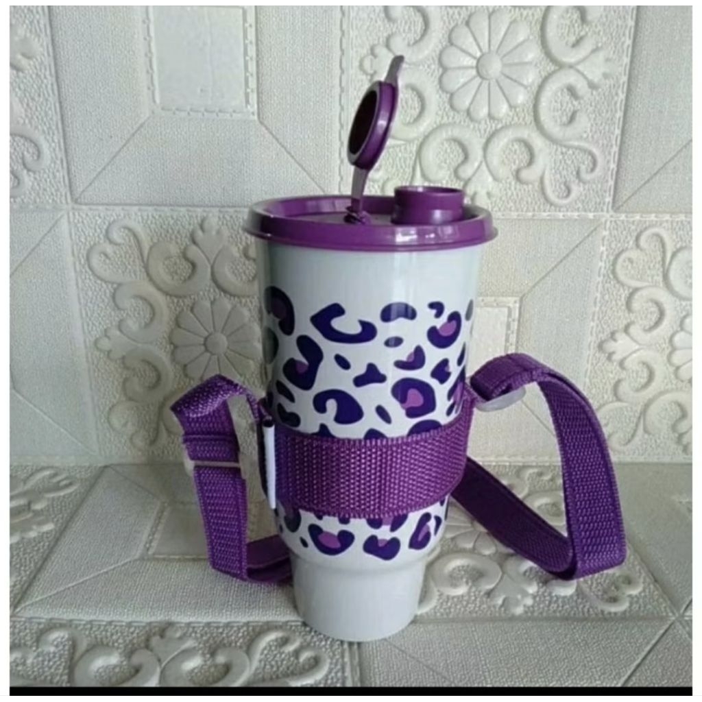 Safari tumbler tupperware