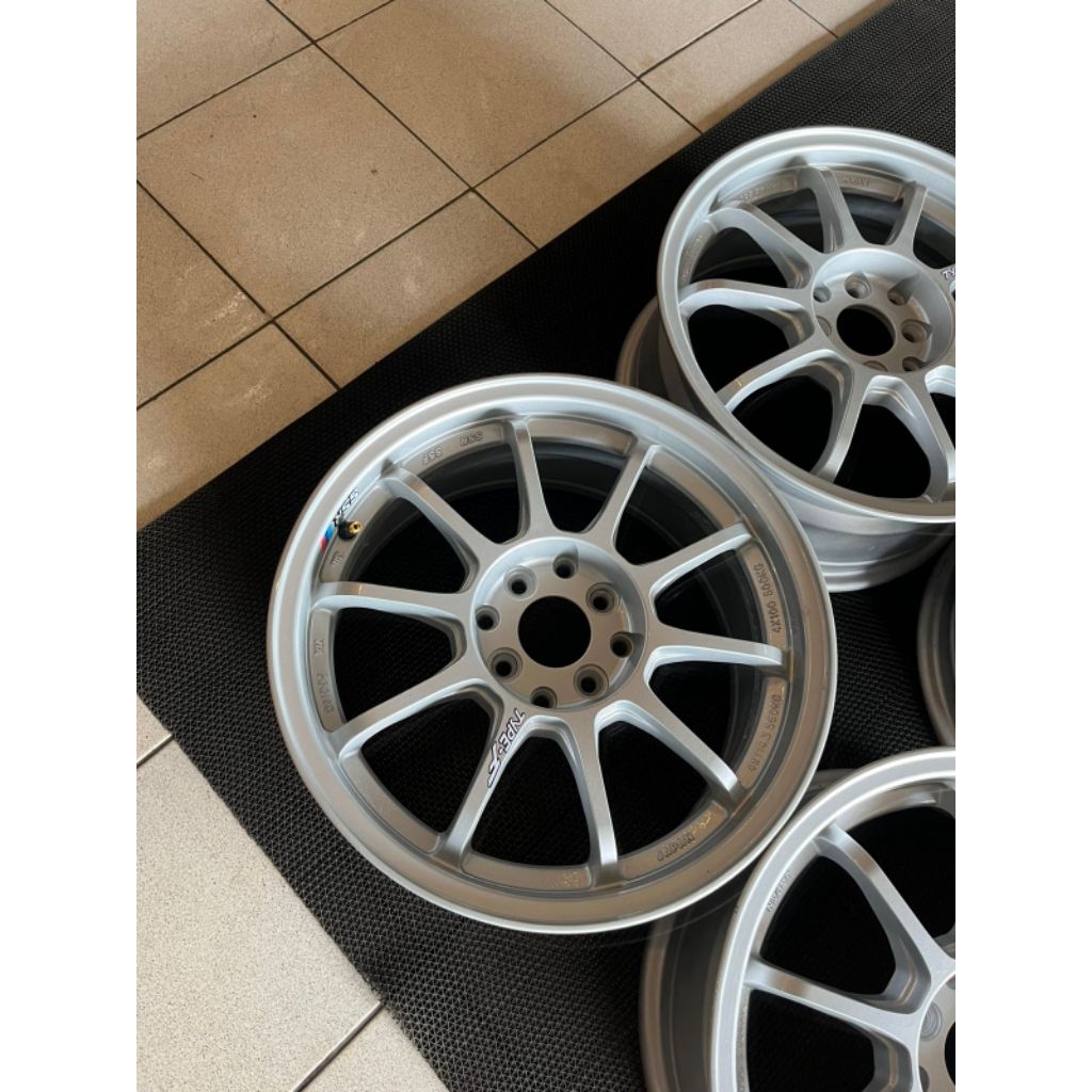 SSR TYPE F R16 x7.0 ET 40 PCD 4x100 / 4x114.3