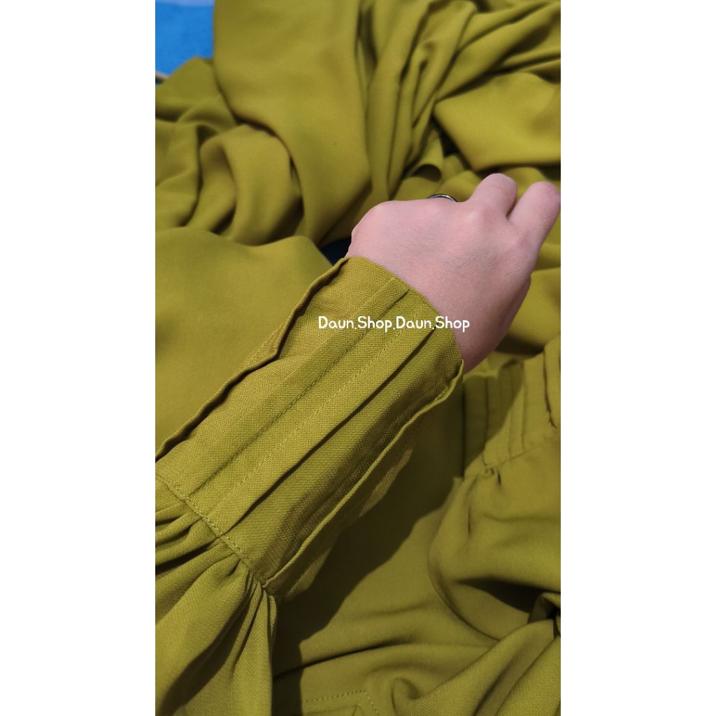 Hasna Al Arabian Preloved size S (satu set)Baca Deskripsi