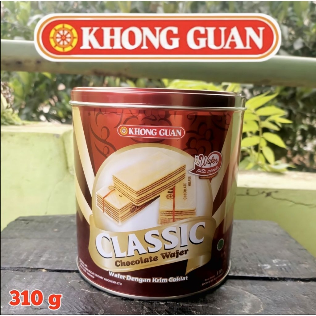Khong Guan Classic Chocolate Wafer Kaleng 310 gr