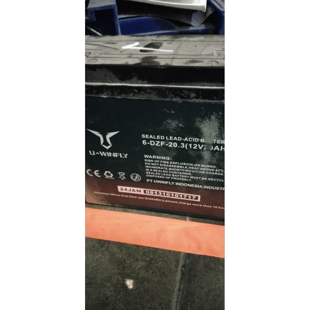 Batrai Aki 12v 20ah uwinfly bekas