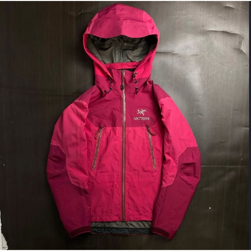 Arcteryx Theta AR Original Second Size S Womens