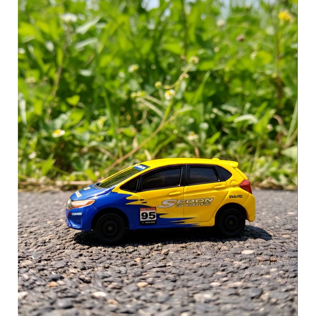 Diecast honda jazz custom spoonsport 1:64