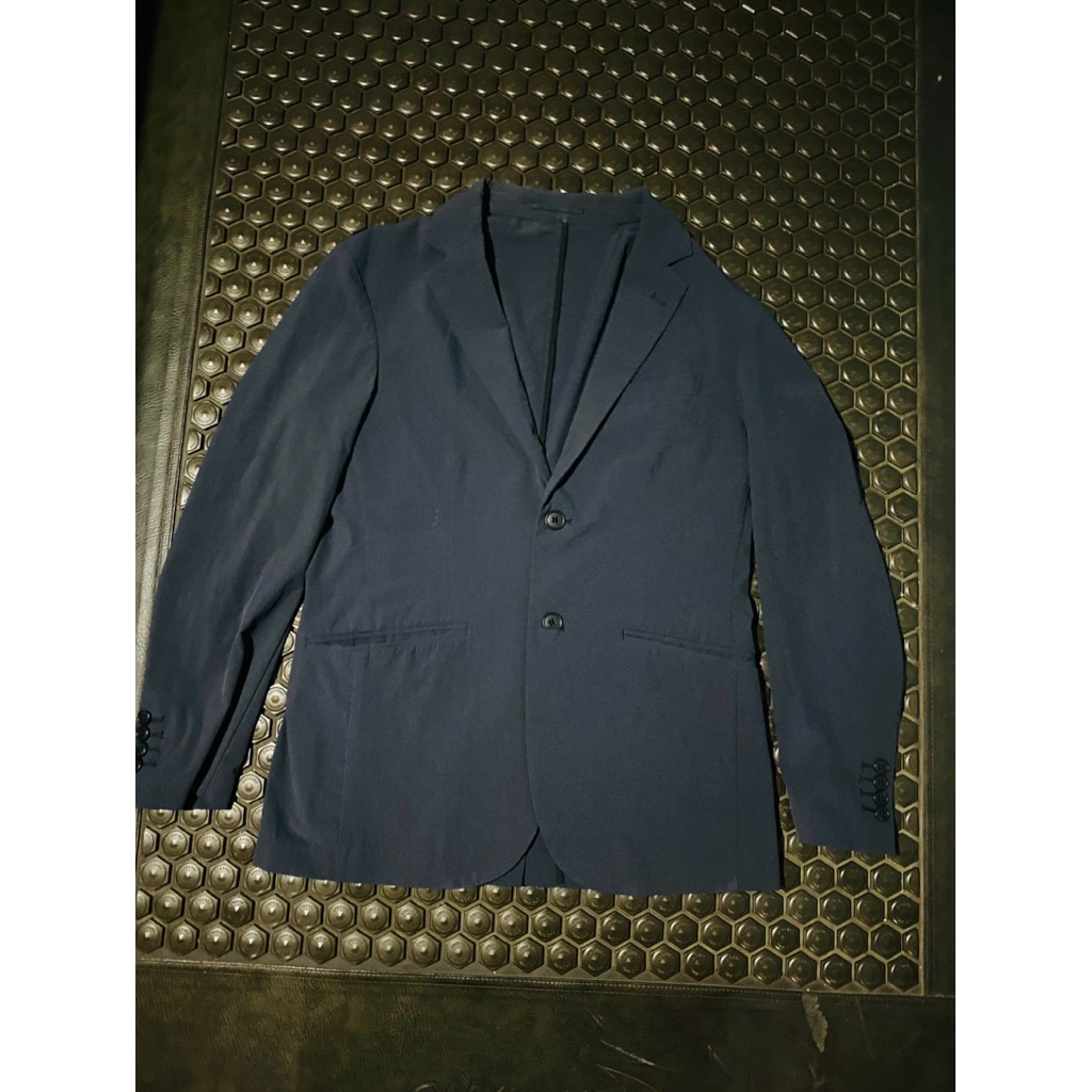 BLAZER JAS BRANDED SEMI PARASUT GU UNIQLO