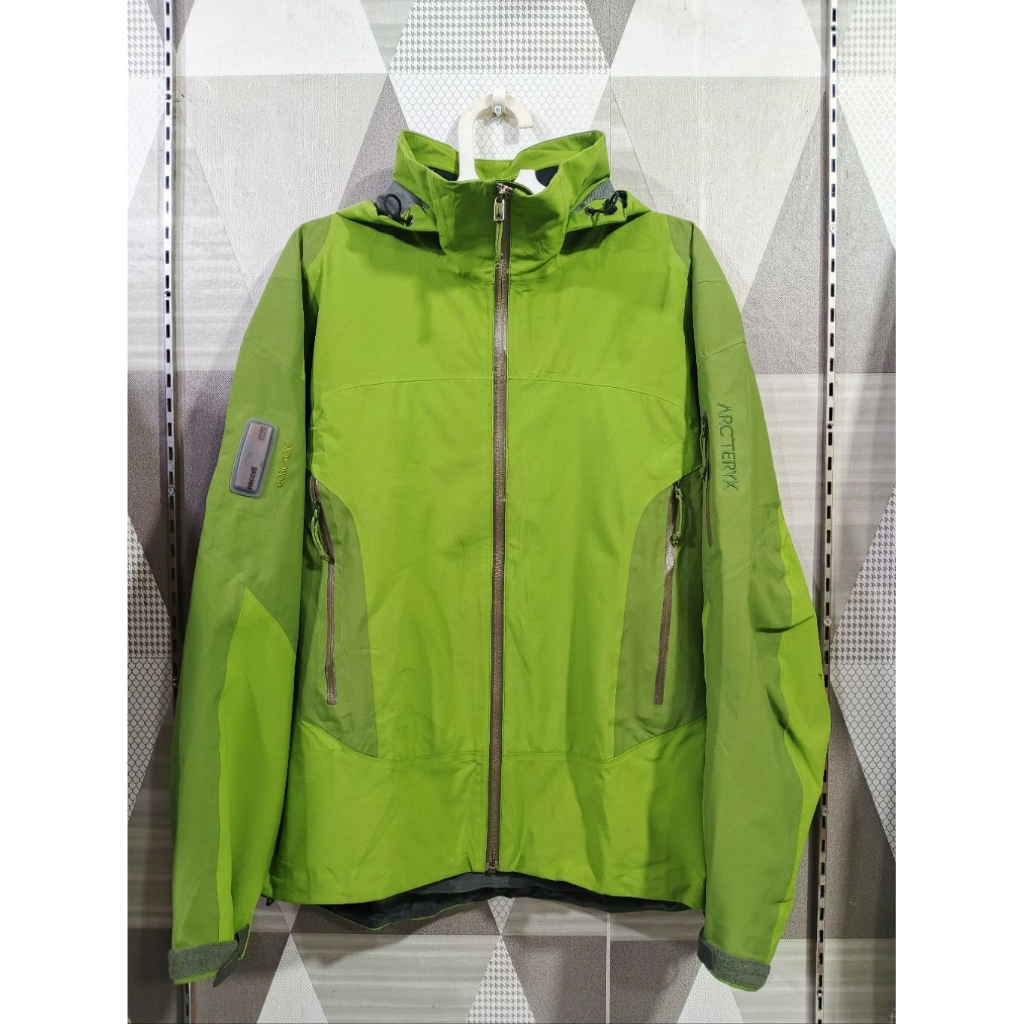 JAKET ARC’TERYX STINGRAY GREEN MEN’S JACKET – GORE-TEX RECCO ORIGINAL PRODUCT.