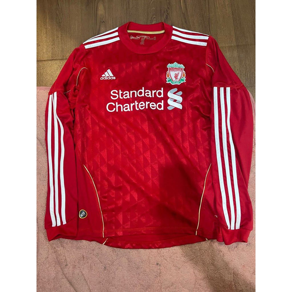 liverpool vintage jersey 2010/2011