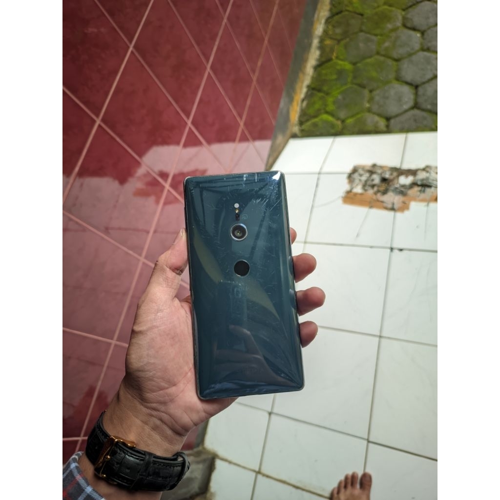 sony xz2 minus lcd mesin normal