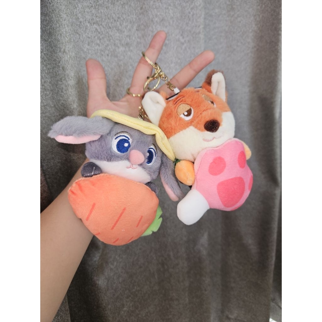 Gantungan kunci boneka karakter Zootopia