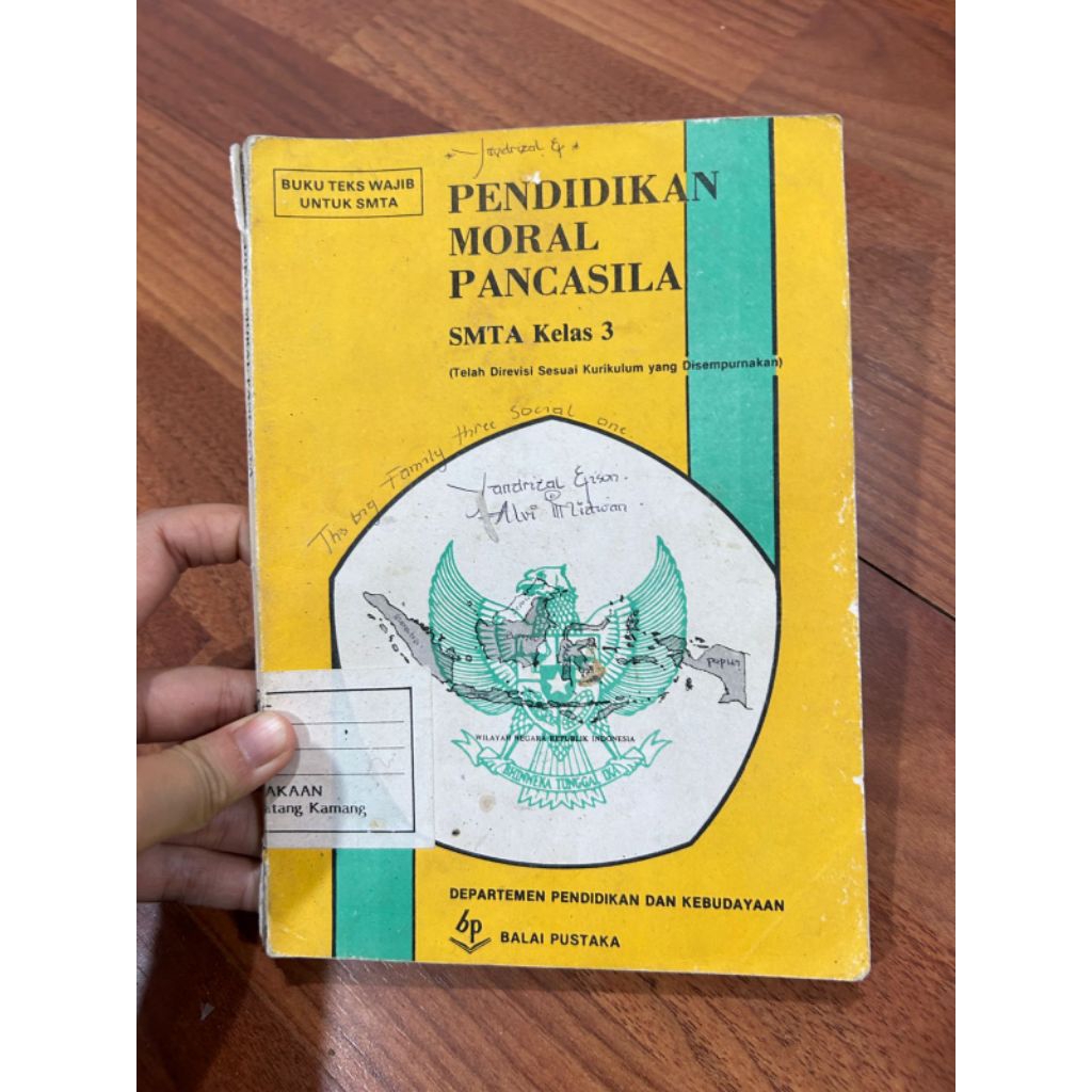 Buku PENDIDIKAN MORAL PANCASILA SMTA Kelas 3