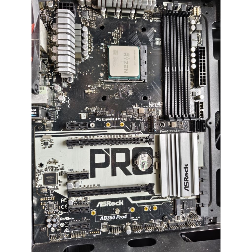 AMD RYZEN 2400G + MOBO ASROCK AB350 PRO(DDR4)