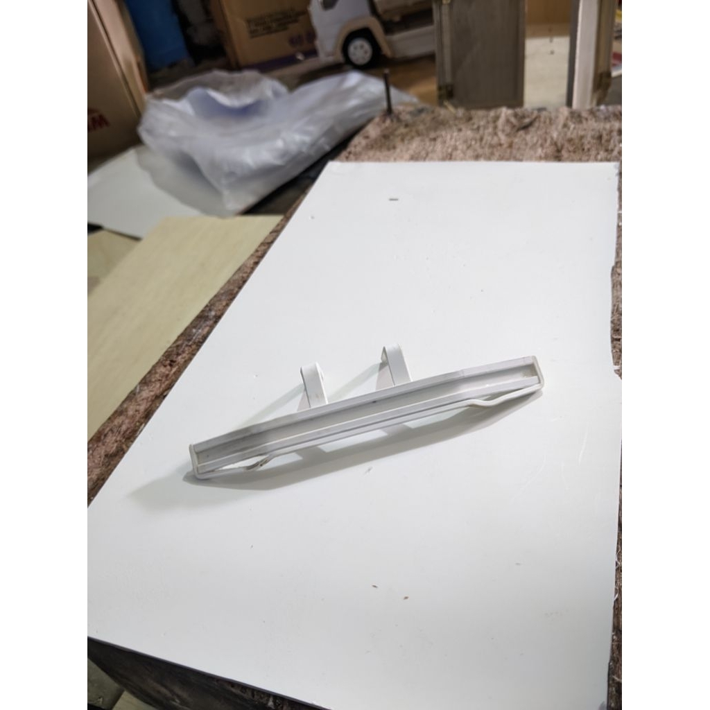 Pangkon stoplamp miniatur truck skala plastik