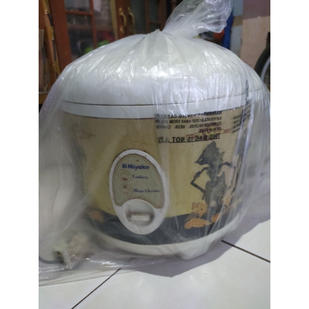 Magicom miyako bekas