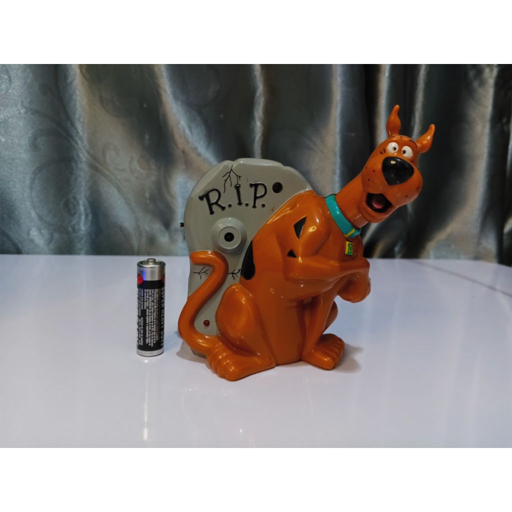 Hanna Barbera Scooby Doo Tombstone