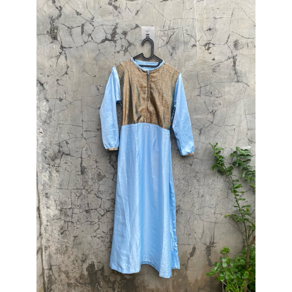 baju gamis atau baju kondangan warna biru