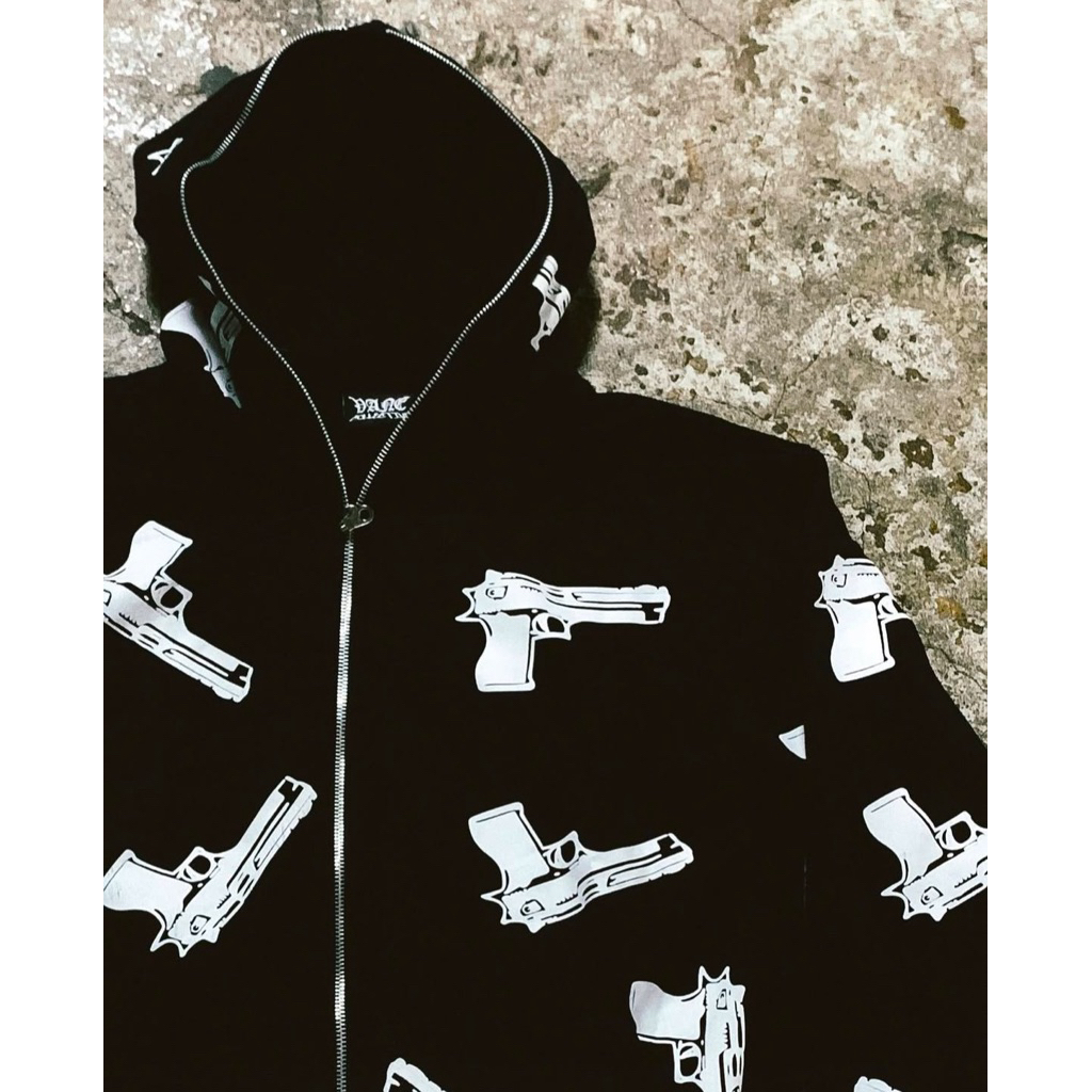 VANE GLOCK ZIPPER HOODIE