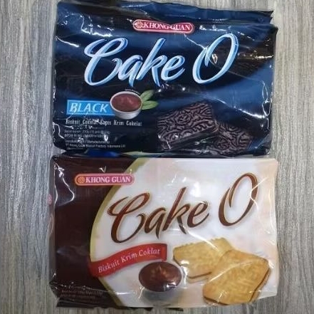 Khong Guan CAKE-O Biskuit cream COKLAT / BLACK ( 10 pcs) 230gr.