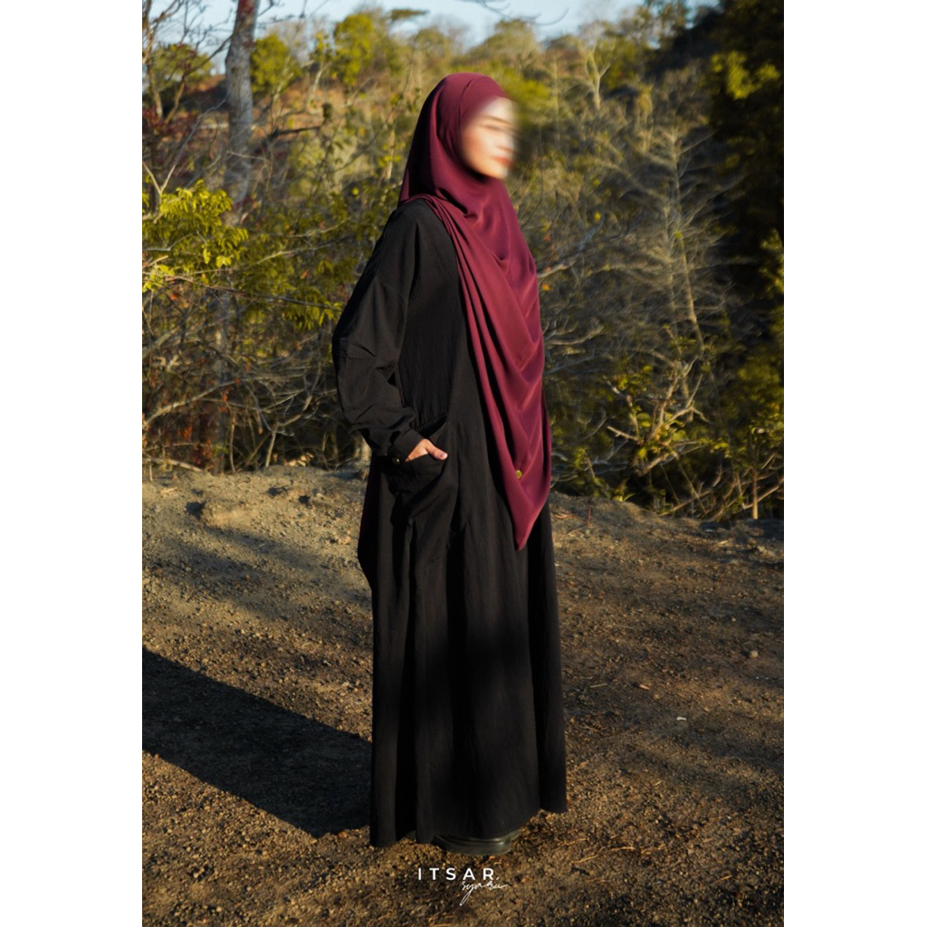 ITSAR - Tamar Abaya | Abargo Abaya | Kufah Khimar | Mecca Marble Luxe | Izmir Knit Set | Najran Pipi