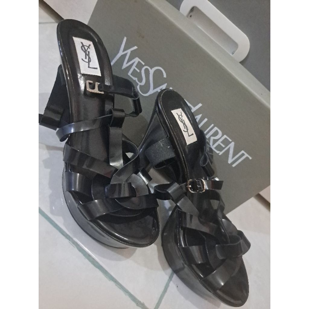 heels wanita merk ysl 10 cm