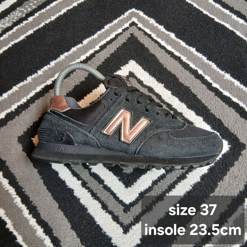 sepatu second Nbe 574classic hitam 37