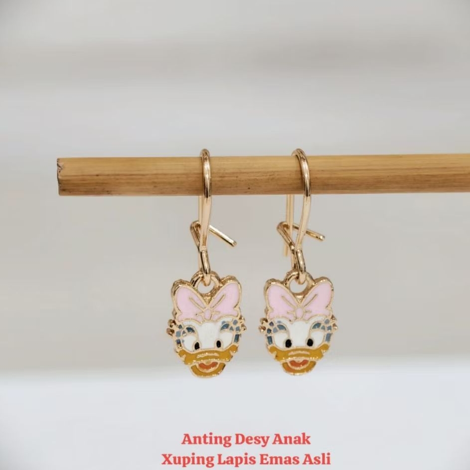 Anting anak motif donald bebek daisy pink terbaru  bahan xuping lapis emas anti karat tahan lama