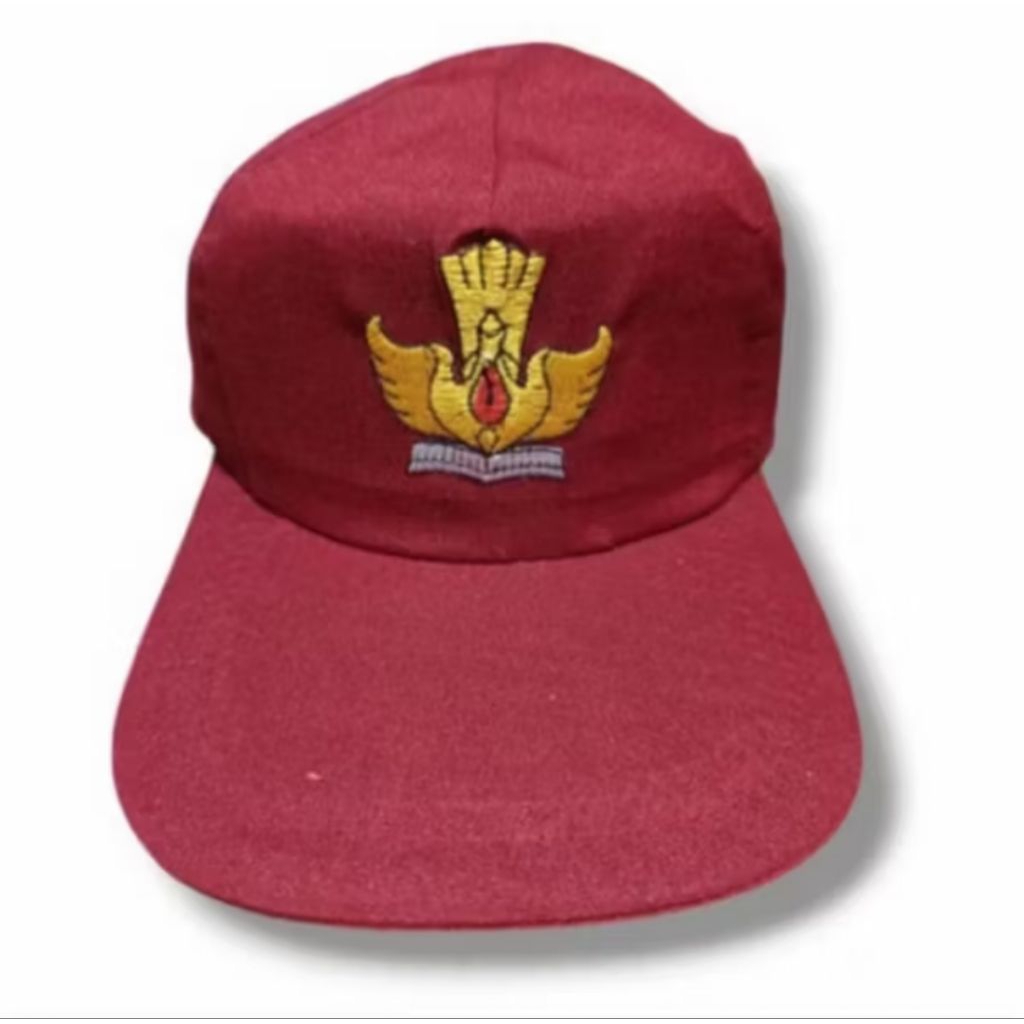 TOPI SD MERAH POLOS