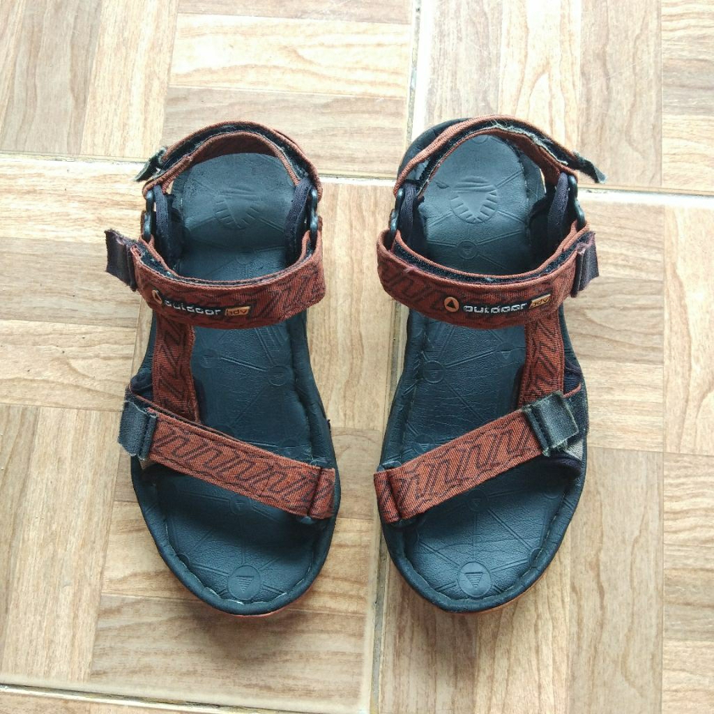 Preloved OUTDOOR Sepatu Gunung