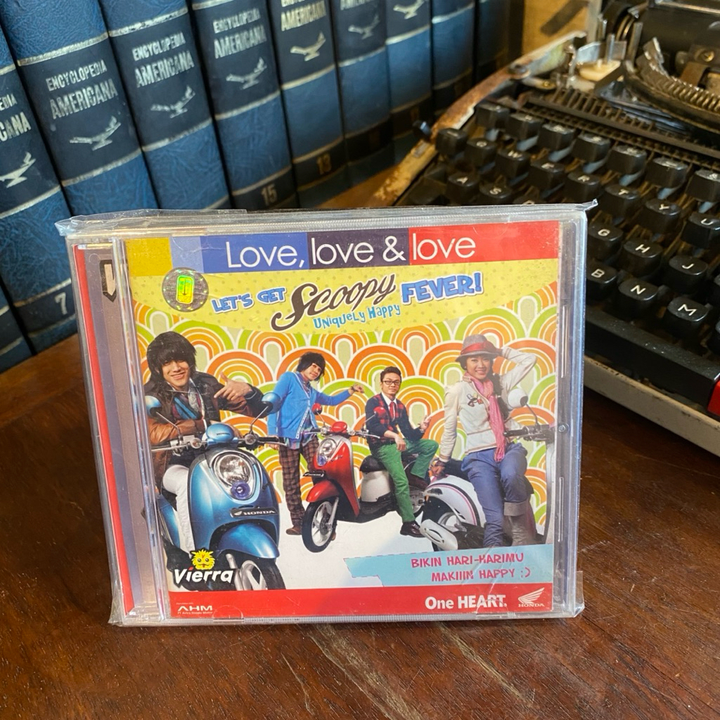 CD ORIGINAL VIERRA - LOVE, LOVE & LOVE