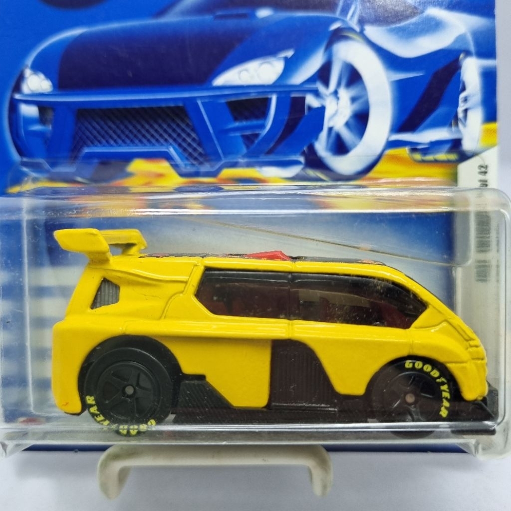 Diecast Mobil Hotwheels 1:64 HYPERLINER kuning yellow