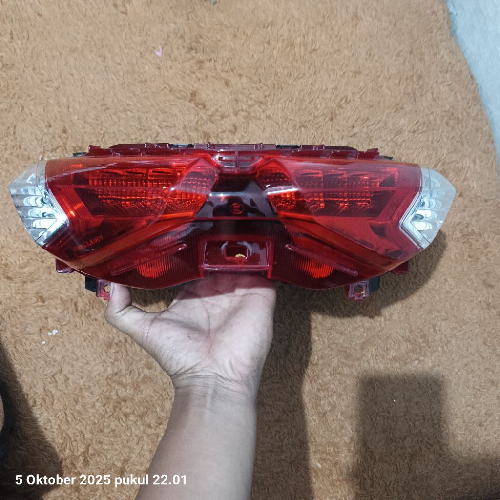 Stoplamp Nmax New Lampu Stop Belakang Yamaha Nmax new 155 2021/2024 Original