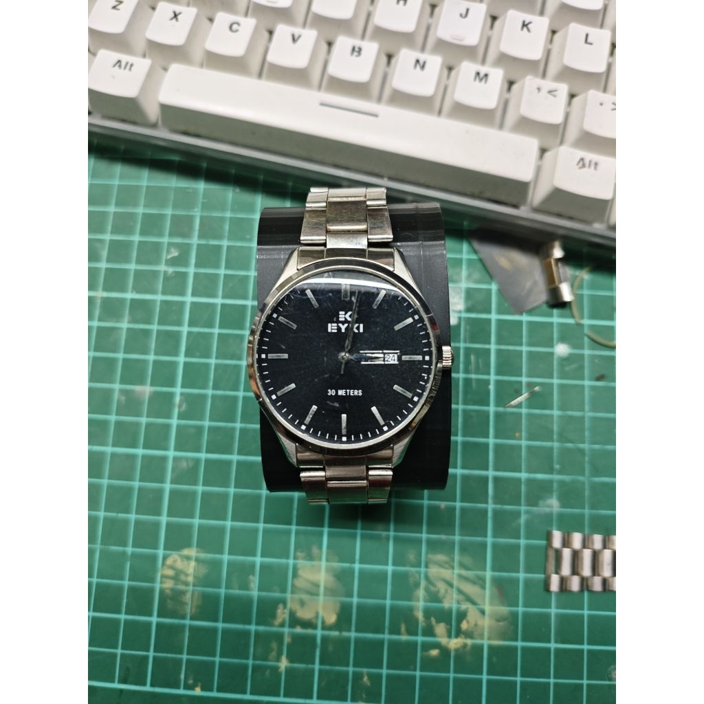 Jam pria EYKI stainless steel