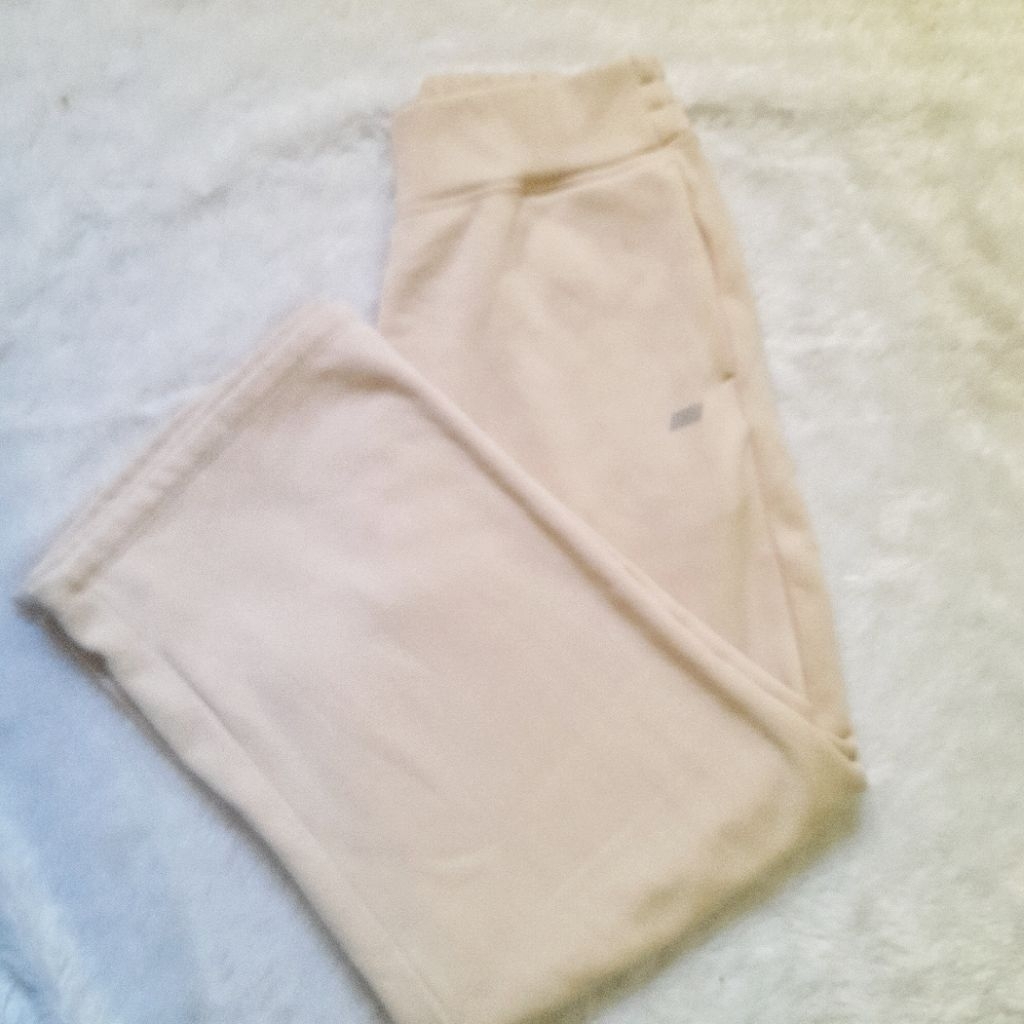 [PL] STL Celana Olahraga Wanita