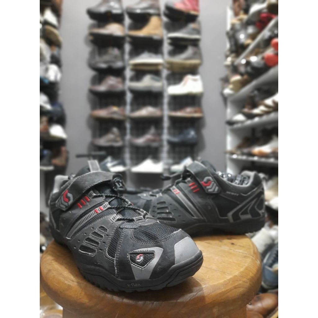 Sepatu sepeda MTB SCOTT size 47