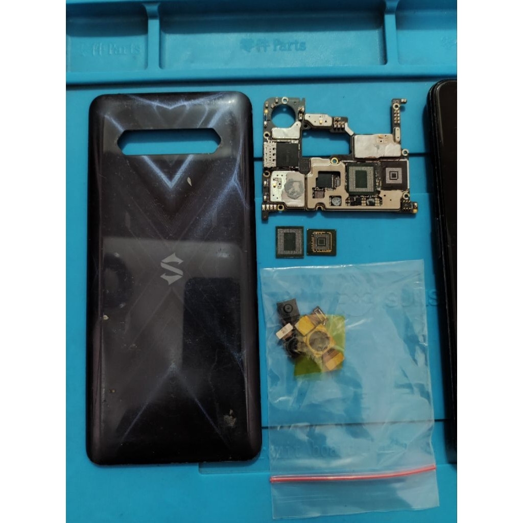 Mesin black shark 4 baca deskripsi