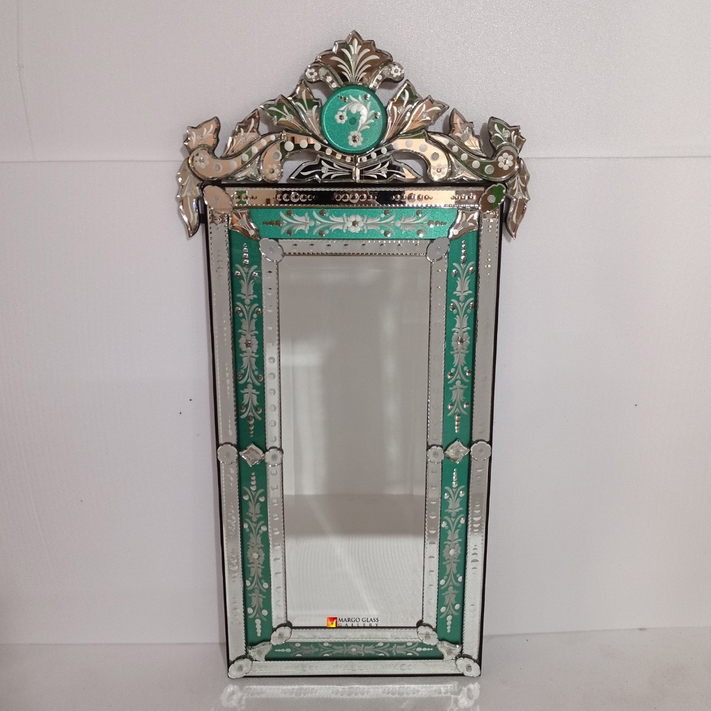 Cermin Hias Ukir Warna Hijau / Cermin Dekorasi Dinding Ukir Klasik