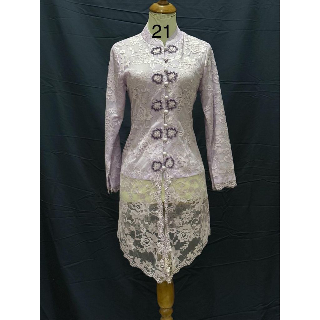 KODE 21 KEBAYA LILAC PAYET