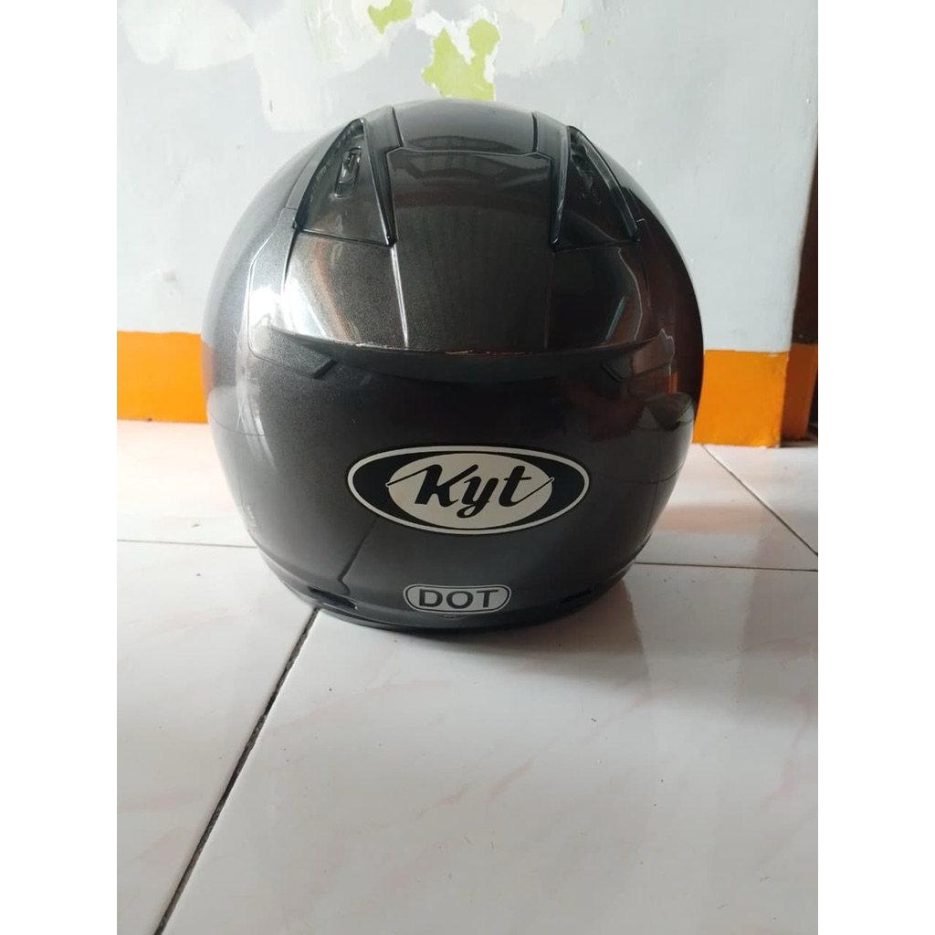 Helm KYT bekas Ori DJMaru