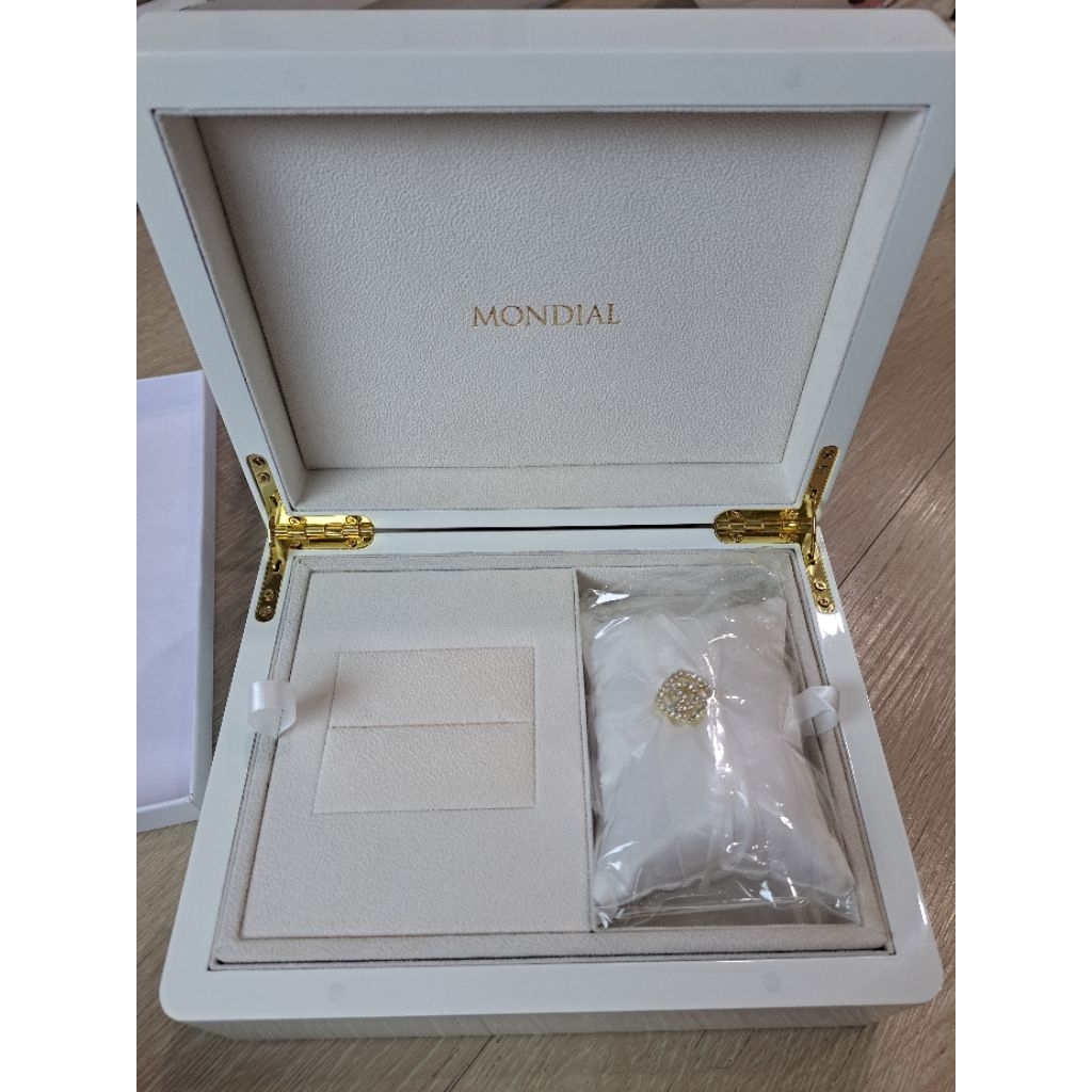 Ring box Mondial, with Tray n paperbag